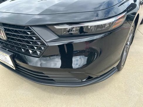 Used 2024 Honda Accord EX image 4