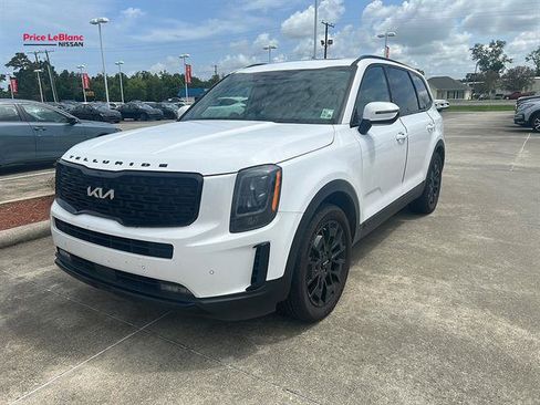Used 2022 Kia Telluride SX w/ SX Prestige Package AWD/4WD image 3