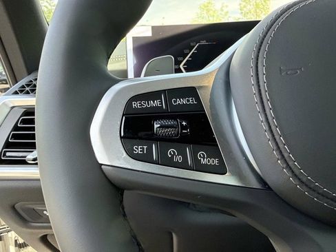 New 2026 BMW X5 xDrive40i w/ M Sport Package AWD/4WD image 37