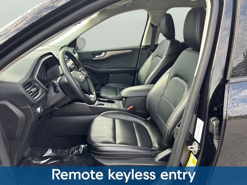 Used 2022 Ford Escape SEL w/ Technology Package image 10