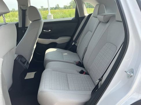 Certified 2024 Honda HR-V LX image 30