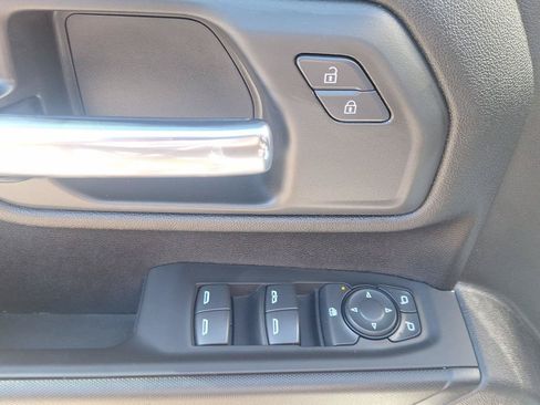 Used 2025 Chevrolet Silverado 2500 Custom w/ Custom Convenience Package AWD/4WD image 20