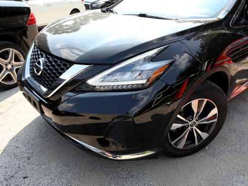 Used 2020 Nissan Murano S w/ Technology Package image 2