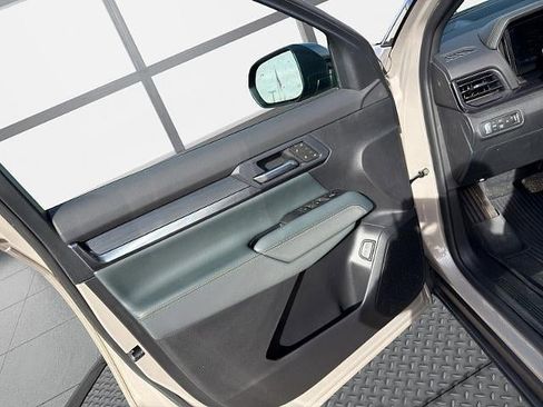 New 2026 GMC Terrain AT4 w/ Convenience Package III image 39