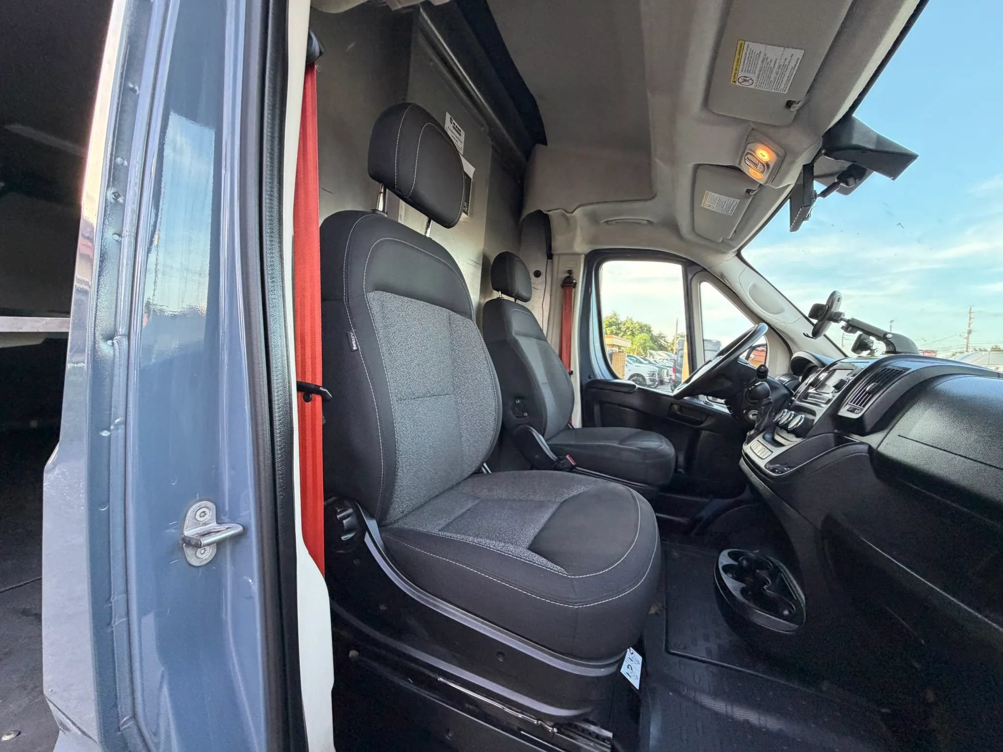 Used 2020 RAM ProMaster 3500 FWD image 18