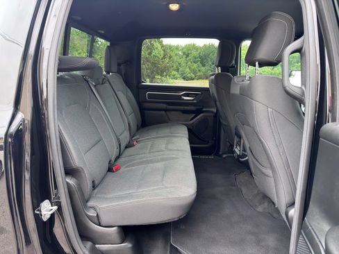 Used 2020 RAM 1500 Big Horn AWD/4WD image 36