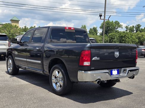 Used 2016 RAM 1500 Big Horn RWD image 12