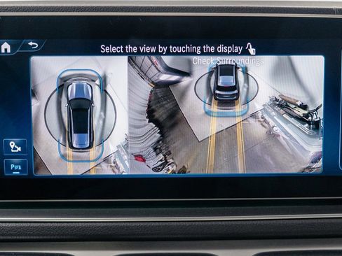 Used 2024 Mercedes-Benz GLS 450 4MATIC image 21