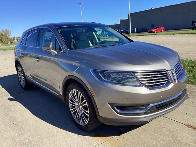 Used 2016 Lincoln MKX Reserve w/ Luxury Package AWD/4WD image 10
