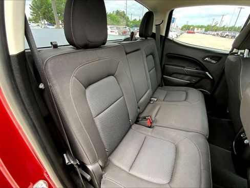 Used 2021 Chevrolet Colorado LT image 19