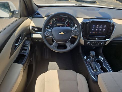 Used 2023 Chevrolet Traverse LT w/ LPO, Cargo Package AWD/4WD image 12