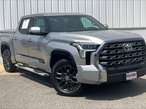 Used 2024 Toyota Tundra Platinum image 1