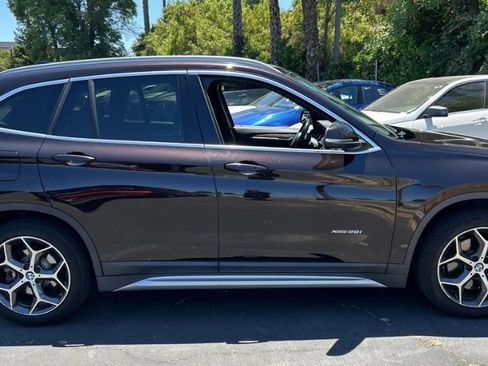 Used 2018 BMW X1 xDrive28i AWD/4WD image 4