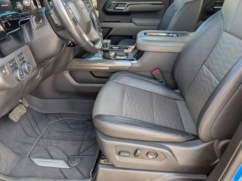 Used 2022 Chevrolet Silverado 1500 ZR2 image 14