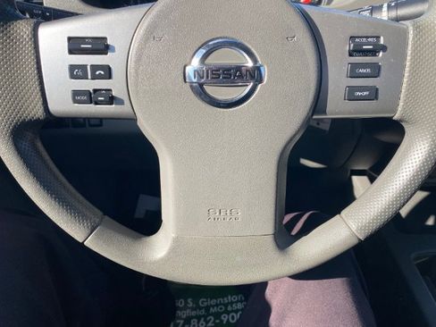 Used 2019 Nissan Frontier S image 14