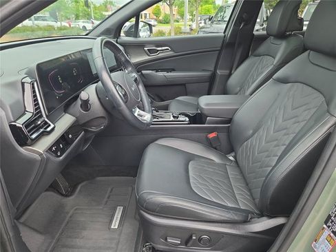 Certified 2025 Kia Sportage X-Line w/ Premium Package AWD/4WD image 49