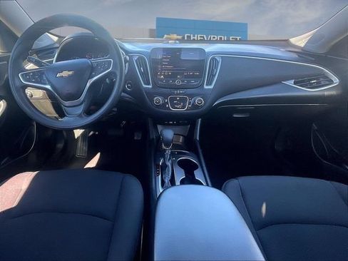 Certified 2022 Chevrolet Malibu LS FWD image 9