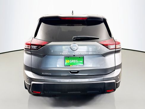 Used 2026 Nissan Rogue S FWD image 8