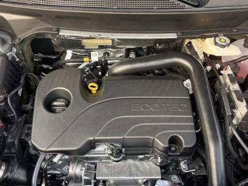 New 2026 Chevrolet Equinox LT w/ Convenience Package II image 39