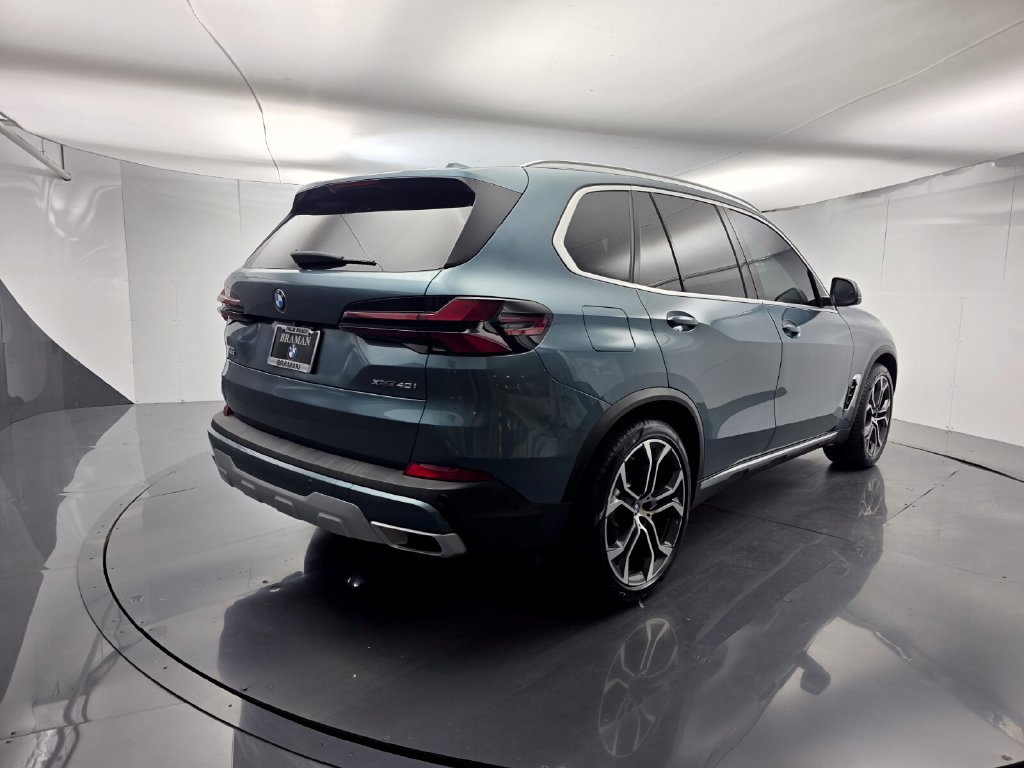 Certified 2024 BMW X5 xDrive40i w/ Premium Package AWD/4WD image 6