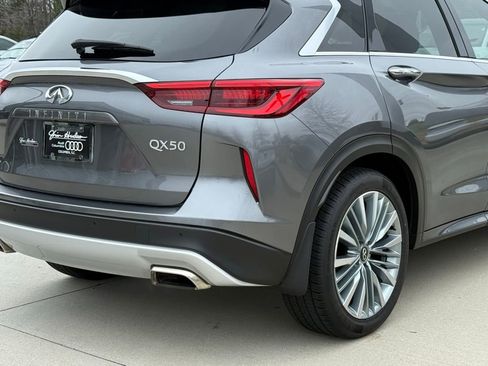 Used 2024 INFINITI QX50 Sensory image 15