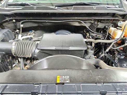 Used 2022 Chevrolet Silverado 3500 LT w/ Convenience Package image 17