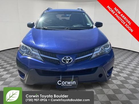 Used 2014 Toyota RAV4 LE FWD image 2
