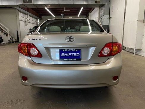Used 2010 Toyota Corolla FWD image 4