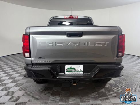 Used 2023 Chevrolet Colorado Trail Boss w/ Technology Package AWD/4WD image 9