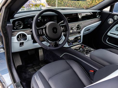 Used 2025 Rolls-Royce Spectre w/ Leather Finishing Pack AWD/4WD image 34