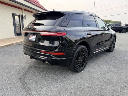 Used 2021 Lincoln Corsair Reserve AWD/4WD image 5