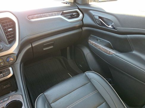 Used 2021 GMC Acadia Denali w/ Denali Ultimate Package image 21