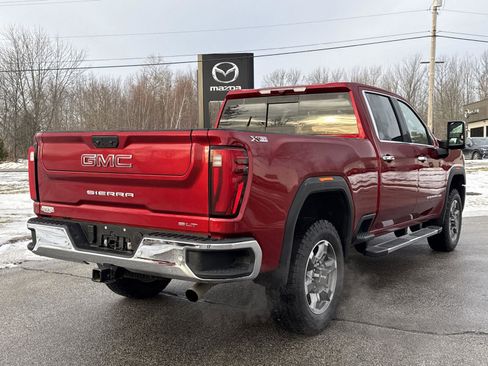 Used 2025 GMC Sierra 2500 SLT w/ SLT Premium Package image 7