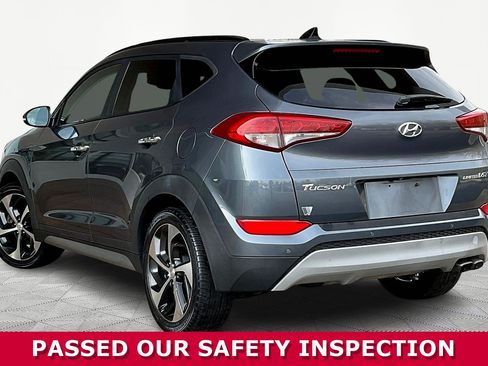 Used 2017 Hyundai Tucson Limited w/ Limited Ultimate Package 03 FWD image 4