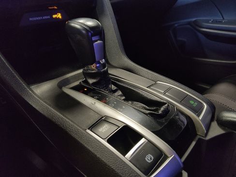 Used 2019 Honda Civic Sport image 26