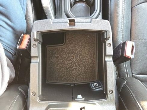 Used 2021 Jeep Wrangler Unlimited Sahara image 15