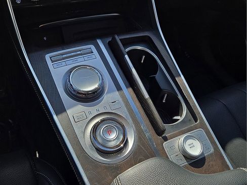 Used 2024 Genesis GV80 2.5T image 30