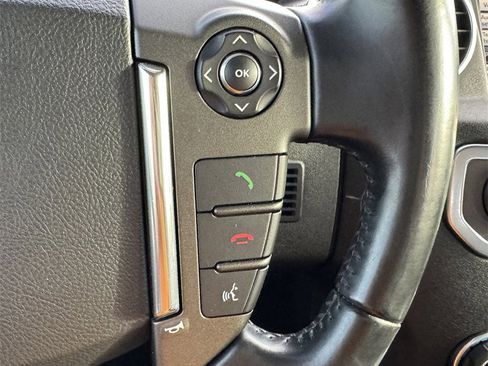 Used 2013 Land Rover LR4 HSE image 21