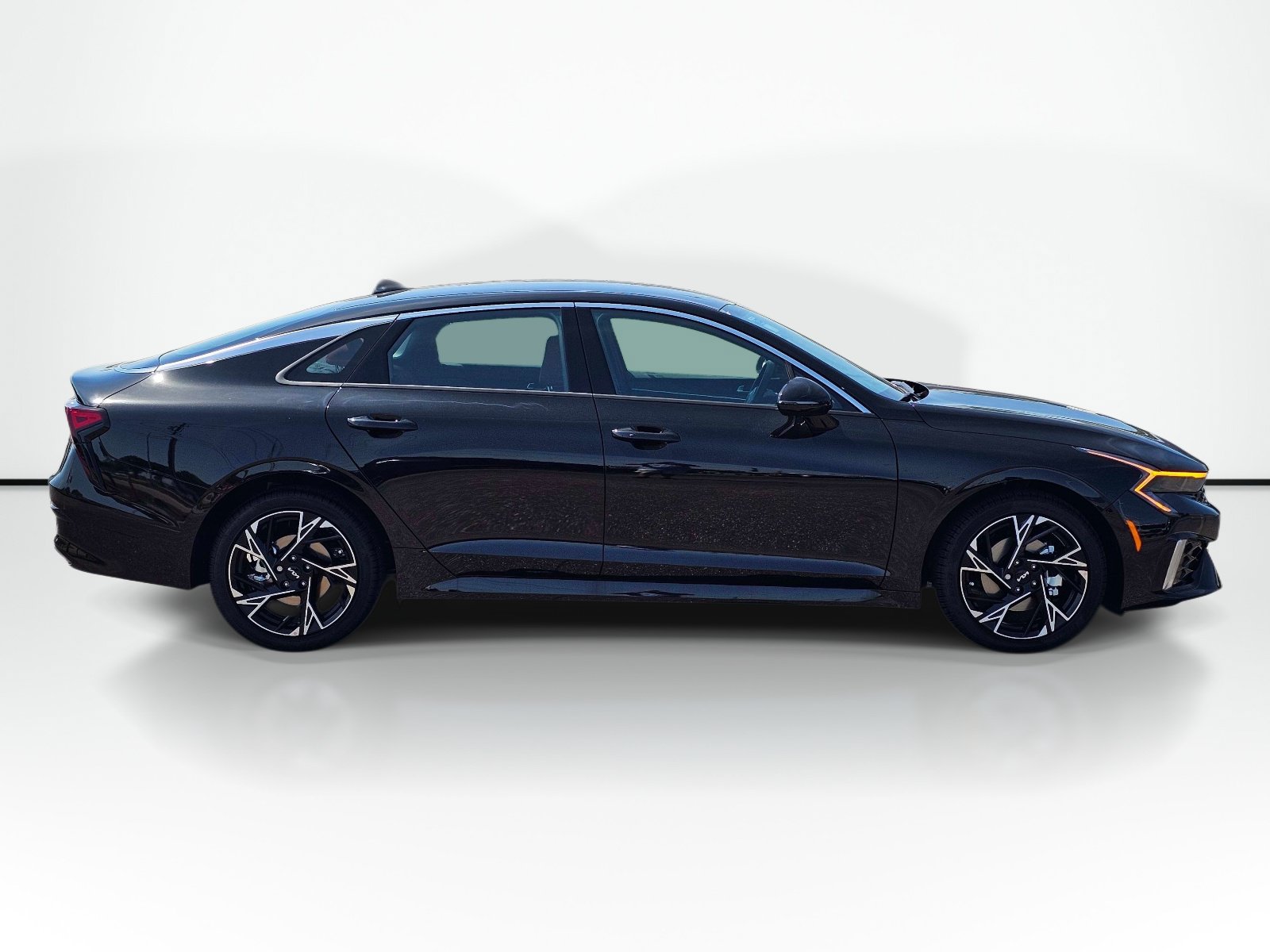 New 2026 Kia K5 GT-Line w/ GT-Line Red Interior Package FWD image 7