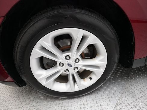 Used 2016 Ford Taurus SEL w/ Equipment Group 201A image 28