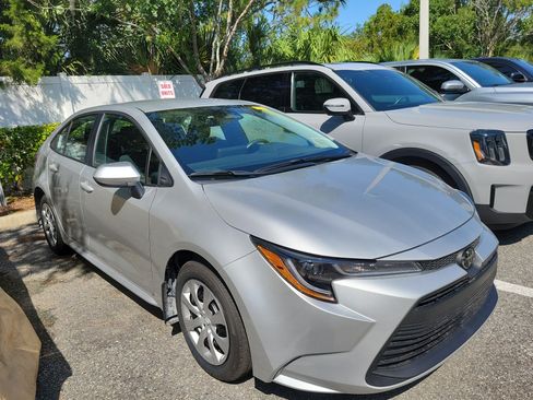 Certified 2026 Toyota Corolla LE FWD image 6
