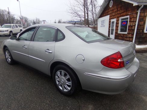 Used 2008 Buick LaCrosse CX image 9