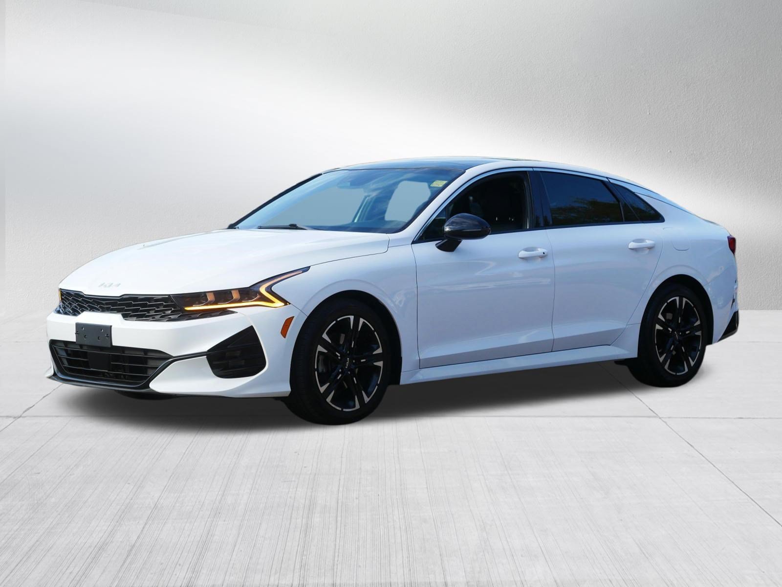Used 2022 Kia K5 GT-Line w/ GT-Line FWD Premium Package image 3