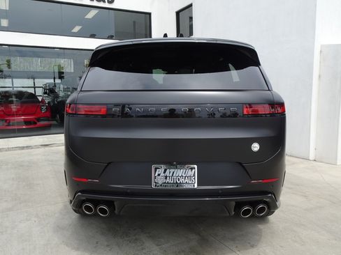 Used 2024 Land Rover Range Rover Sport AWD/4WD image 5