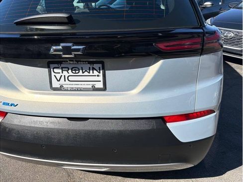 Used 2023 Chevrolet Bolt EUV LT w/ Driver Confidence Package FWD image 21