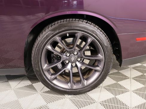 Used 2021 Dodge Challenger R/T Scat Pack w/ Shaker Package image 19