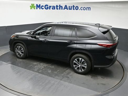 Used 2023 Toyota Highlander L image 25