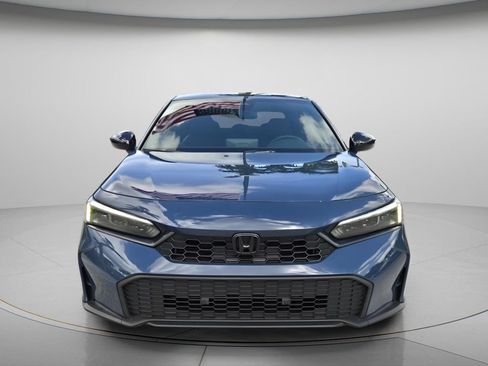 Used 2025 Honda Civic Sport image 4