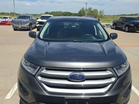 Used 2015 Ford Edge SE FWD image 2