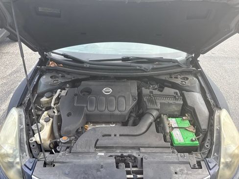 Used 2013 Nissan Altima 2.5 S FWD image 14